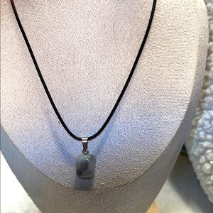 Elegant Black and Silver  labradorite stone Pendant Necklace